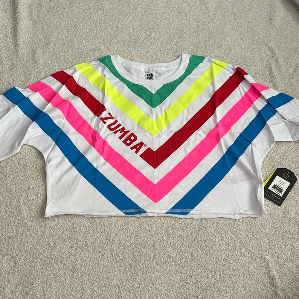Size XS Zumba cropped tee
